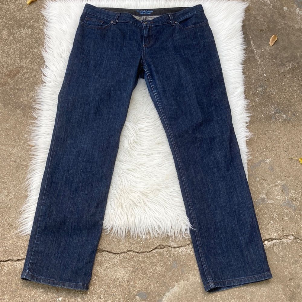 EUC Simply Vera Vera Wang Dark Wash Jeans Size 14 P